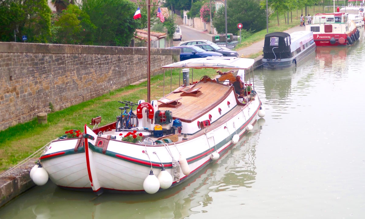 Castelnaudary Part Three: All about Gretige Henriette